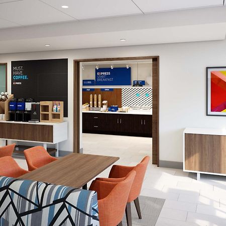 Holiday Inn Express Atlanta Airport - North, An Ihg Hotel College Park Exterior photo